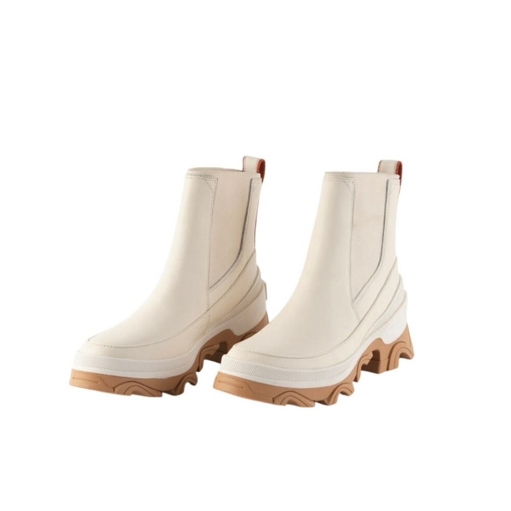 SOREL Brex Chelsea Boots Women’s Size 8 Ivory / Gum Waterproof Leather